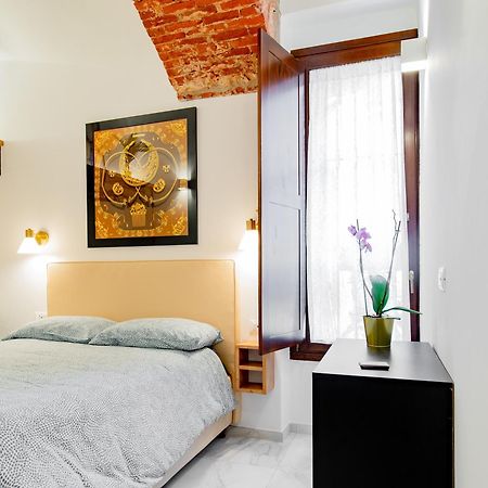 Cavour Central Apartment Turin Exterior foto
